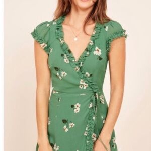 Reformation Garnet wrap dress floral print‎ size xs